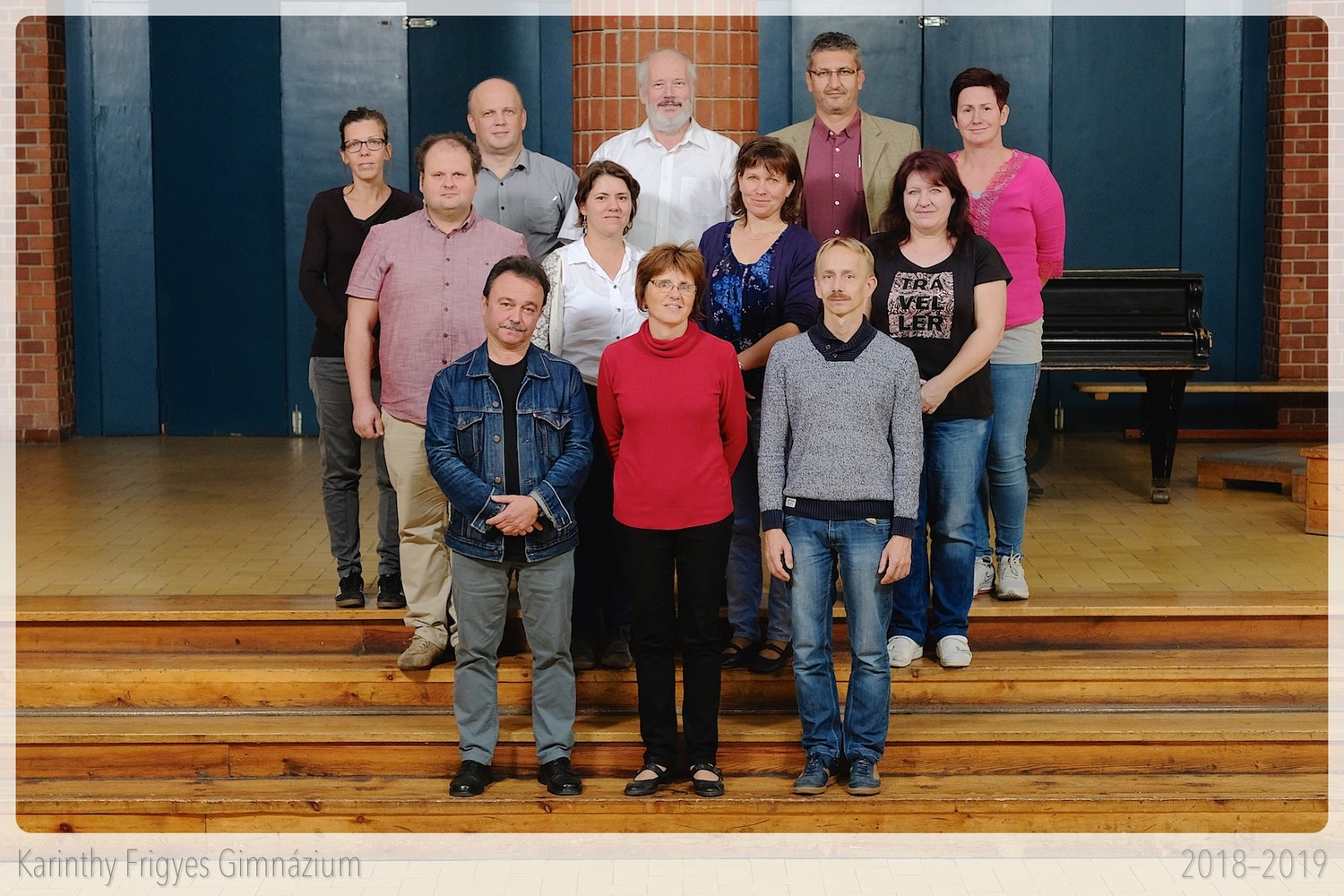 Biol�gia, k�mia, f�ldrajz munkak�z�ss�g