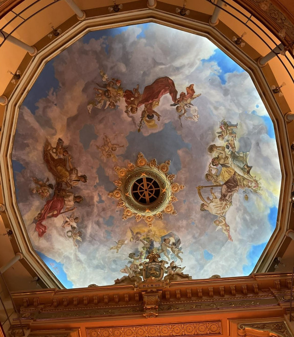 The fresco ceiling in the theater of Giuseppe Garibaldi